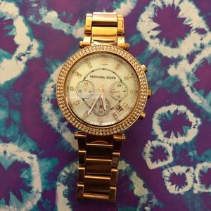 Michael kors rose gold watch